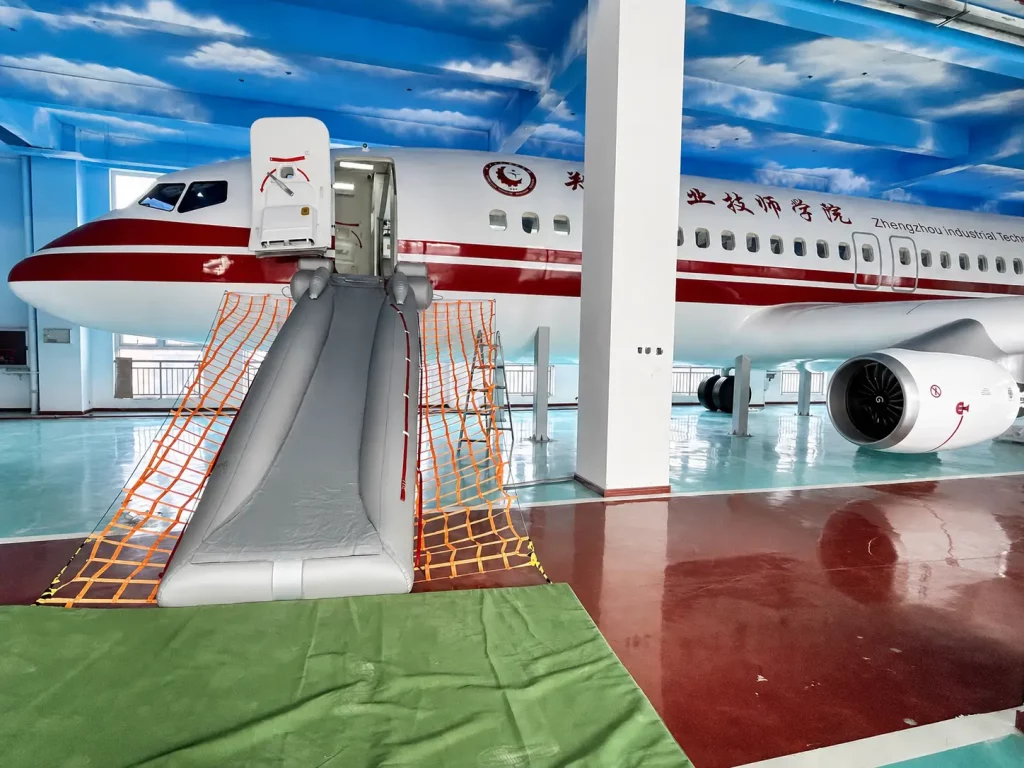 B737-800 Cabin Simulator