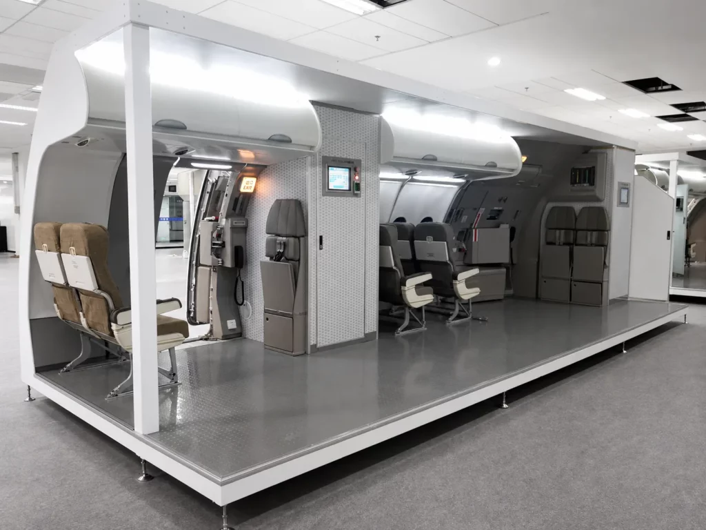 China Eastern Airlines A3301L & 3L Exit Simulator